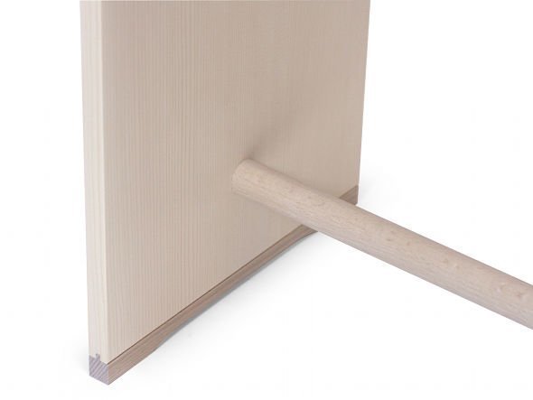 【ヴェービーフォーム/wb form / GOODS】のUlm Stool / ウルムスツール ウォルナット インテリア・キッズ・メンズ・レディースファッション・服の通販 founy(ファニー) 　シンプル　Simple, Minimal　デスク　Desk, Work Desk　送料無料　Free Shipping　ビジネス 仕事 通勤　Business / Work / Commuting　ホーム・キャンプ・アウトドア・お取り寄せ　Home Living / Home & Lifestyle / Camping Gear / Outdoor Camping　家具・インテリア　Home Furniture & Interior. Stylish & Functional Living Spaces　チェア・椅子　Seating & Chairs　スツール・バースツール　Stools & Bar Stools　横棒は「くさび細継ぎ」で接合。|ID: prp329100000006029 ipo3291000000034864831