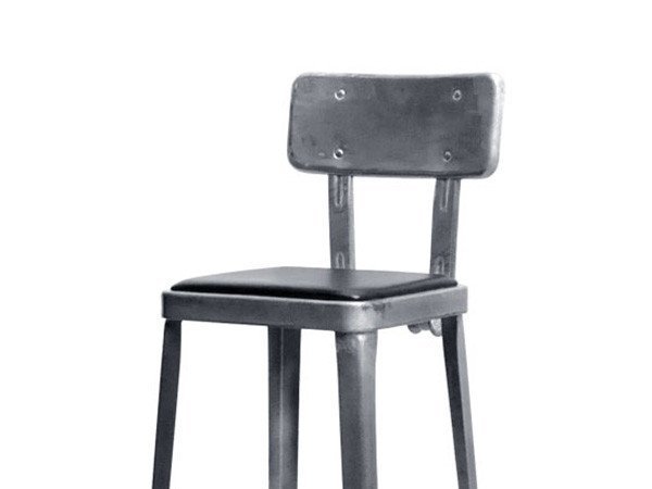 【ダルトン/DULTON / GOODS】のStandard bar chair / スタンダード バーチェア Model 100-213 インテリア・キッズ・メンズ・レディースファッション・服の通販 founy(ファニー) 　送料無料　Free Shipping　おすすめ　Recommend　クッション　Cushion　スタンダード　Standard　テーブル　Table　ホーム・キャンプ・アウトドア・お取り寄せ　Home,Garden,Outdoor,Camping Gear　家具・インテリア　Furniture　チェア・椅子　Chair　カウンターチェア・ハイスツール　Counter Chair/High Stool　ガルバナイズド スチールに亜鉛メッキのコーティングが施され、サビや擦れなどの加工はな|ID: prp329100000006098 ipo3291000000007930663