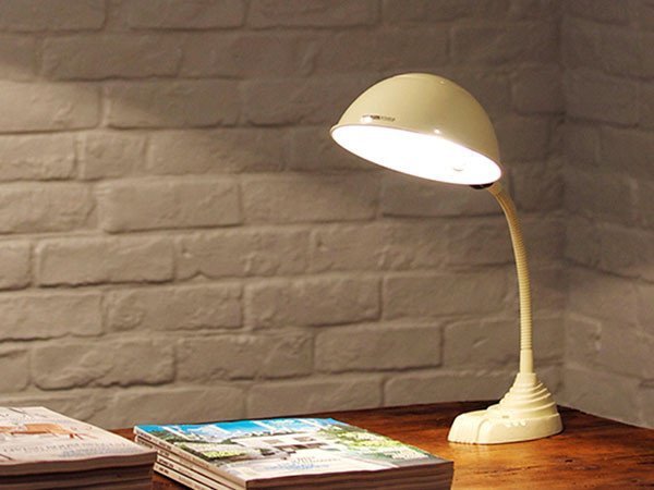 【アートワークスタジオ/ART WORK STUDIO / GOODS】のOld school-desk lamp / オールドスクールデスクランプ インテリア・キッズ・メンズ・レディースファッション・服の通販 founy(ファニー) https://founy.com/ 送料無料 Free Shipping シンプル Simple, Minimal デスク Desk, Work Desk ホーム・キャンプ・アウトドア・お取り寄せ Home Living / Home & Lifestyle / Camping Gear / Outdoor Camping 家具・インテリア Home Furniture & Interior. Stylish & Functional Living Spaces ライト・照明 Lamps & Lighting Fixtures デスクライト・卓上照明 Desk Lamp / Table Lamp / Study Light |ID: prp329100000006110 ipo3291000000030180319