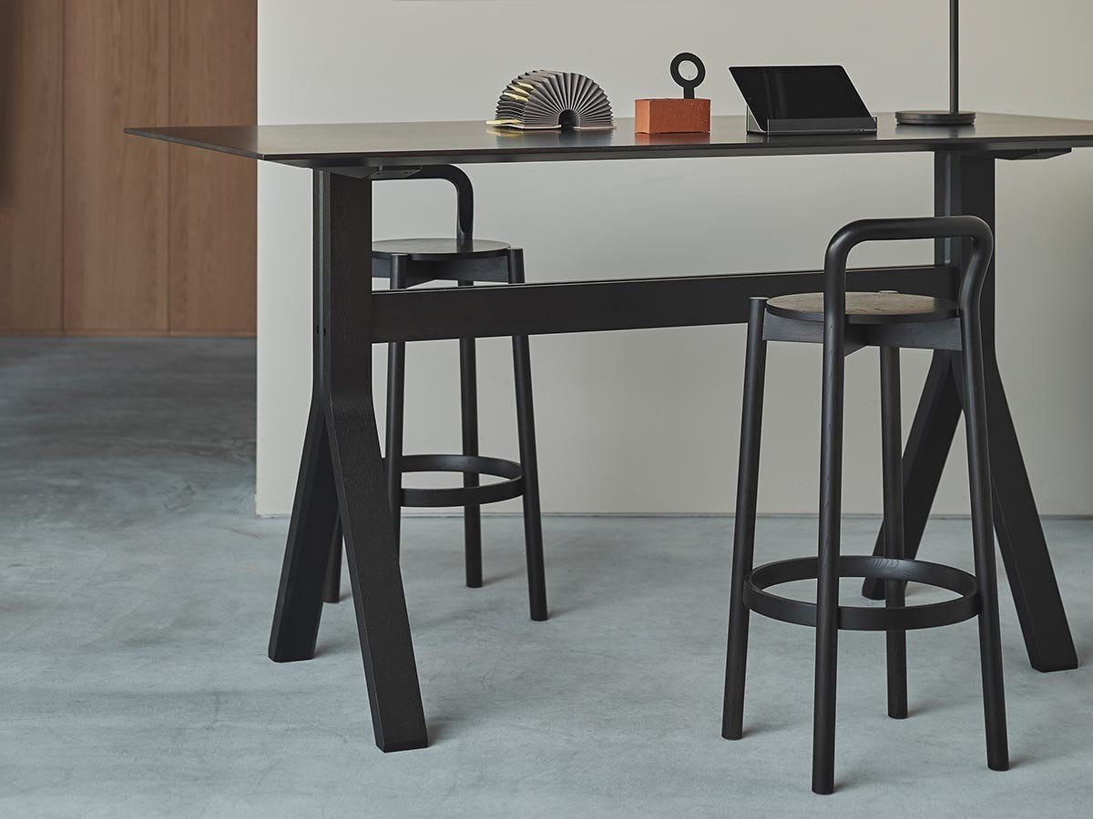【カリモクニュースタンダード/KARIMOKU NEW STANDARD / GOODS】のCASTOR BARSTOOL with BACKREST / キャストール バースツール ロー ウィズバックレスト 人気、トレンドファッション・服の通販 founy(ファニー) 　送料無料　Free Shipping　コンパクト　Compact　シンプル　Simple　ホーム・キャンプ・アウトドア・お取り寄せ　Home,Garden,Outdoor,Camping Gear　家具・インテリア　Furniture　チェア・椅子　Chair　スツール　Stool　ホーム・キャンプ・アウトドア・お取り寄せ　Home,Garden,Outdoor,Camping Gear　家具・インテリア　Furniture　チェア・椅子　Chair　カウンターチェア・ハイスツール　Counter Chair/High Stool　other-4|ID: prp329100000006187 ipo3291000000031547386