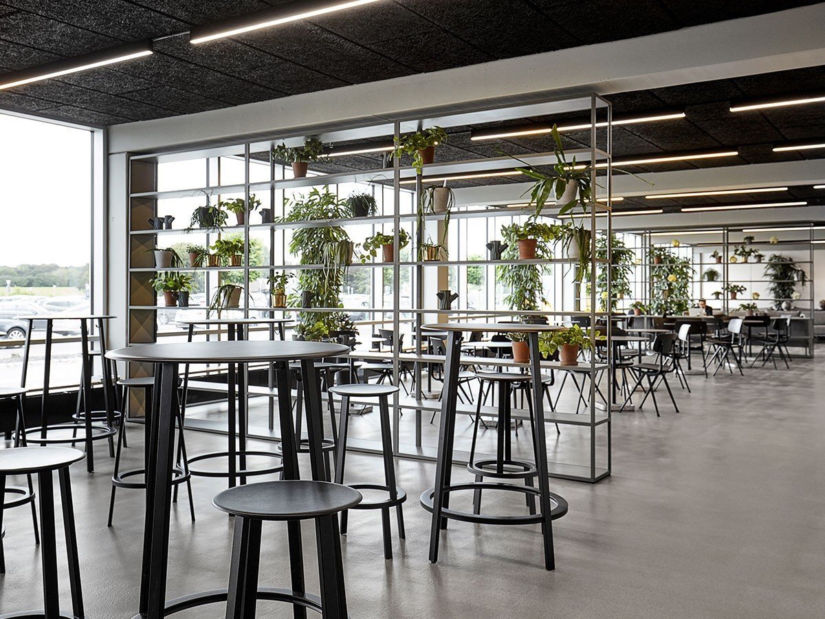 【ヘイ/HAY / GOODS】のREVOLVER BAR STOOL LOW H65 / リボルバー バースツール ロー H65 インテリア・キッズ・メンズ・レディースファッション・服の通販 founy(ファニー) 　送料無料　Free Shipping　スリム　Slim, Slim Fit　ホーム・キャンプ・アウトドア・お取り寄せ　Home Living / Home & Lifestyle / Camping Gear / Outdoor Camping　家具・インテリア　Home Furniture & Interior. Stylish & Functional Living Spaces　チェア・椅子　Seating & Chairs　スツール・バースツール　Stools & Bar Stools　ホーム・キャンプ・アウトドア・お取り寄せ　Home Living / Home & Lifestyle / Camping Gear / Outdoor Camping　家具・インテリア　Home Furniture & Interior. Stylish & Functional Living Spaces　チェア・椅子　Seating & Chairs　カウンターチェア・ハイチェア　Bar Stools / High Stools　参考イメージ|ID: prp329100000006308 ipo3291000000036803093