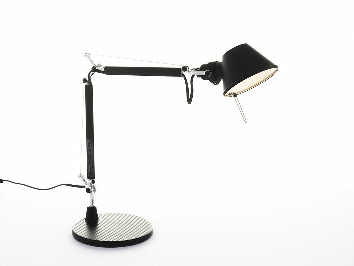 【アルテミデ/Artemide / GOODS】のTOLOMEO Micro Table / トロメオ マイクロ テーブル インテリア・キッズ・メンズ・レディースファッション・服の通販 founy(ファウニー) 　送料無料　Free Shipping　テーブル　Table, Dining Table　デスク　Desk, Work Desk　ホーム・キャンプ・アウトドア・お取り寄せ　Home Living / Home & Lifestyle / Camping Gear / Outdoor Camping　家具・インテリア　Home Furniture & Interior. Stylish & Functional Living Spaces　ライト・照明　Lamps & Lighting Fixtures　デスクライト・卓上照明　Desk Lamp / Table Lamp / Study Light　ブラック|ID: prp329100000006317 ipo3291000000037072605