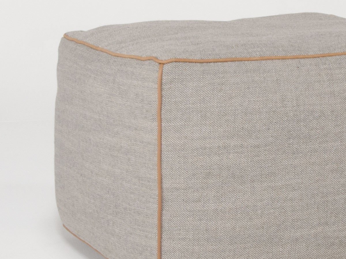 【ウドゥン ストーリーズ/WOODEN STORIES / GOODS】のTOFU stool / トーフ スツール 人気、トレンドファッション・服の通販 founy(ファニー) 　クッション　Cushion, Throw Pillow　スタイリッシュ　Stylish, Fashionable　定番　Standard, Basic Item　パイピング　Piping, Trim Design　フォーム　Form　ホーム・キャンプ・アウトドア・お取り寄せ　Home Living / Home & Lifestyle / Camping Gear / Outdoor Camping　家具・インテリア　Home Furniture & Interior. Stylish & Functional Living Spaces　その他 インテリア雑貨、家具　Home Decor & Furniture Extras　other-5|ID: prp329100000006462 ipo3291000000031536463