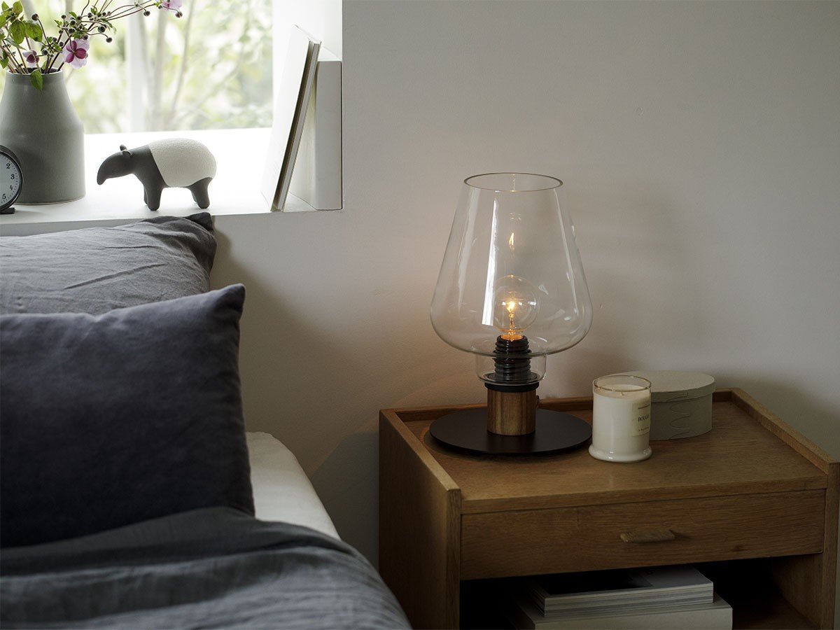 【アプロス/APROZ / GOODS】のARROW / T / アロー / テーブル 人気、トレンドファッション・服の通販 founy(ファニー) 送料無料 Free Shipping ガラス Glass, Glassware スタンド Stand Collar, Upright Stand テーブル Table, Dining Table フォルム Silhouette, Form ホーム・キャンプ・アウトドア・お取り寄せ Home Living / Home & Lifestyle / Camping Gear / Outdoor Camping 家具・インテリア Home Furniture & Interior. Stylish & Functional Living Spaces ライト・照明 Lamps & Lighting Fixtures other-4|ID: prp329100000006472 ipo3291000000031539578