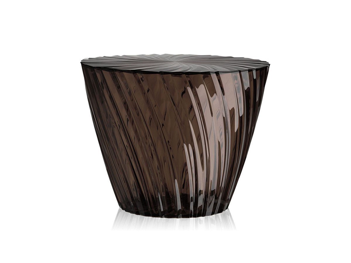 【カルテル/Kartell / GOODS】のSPARKLE TABLE / スパークルL テーブル インテリア・キッズ・メンズ・レディースファッション・服の通販 founy(ファニー) 　アウトドア　Outdoor Clothing　コレクション　Collection, Seasonal Line　テーブル　Table, Dining Table　ボックス　Boxy, Box Shape　ホーム・キャンプ・アウトドア・お取り寄せ　Home Living / Home & Lifestyle / Camping Gear / Outdoor Camping　家具・インテリア　Home Furniture & Interior. Stylish & Functional Living Spaces　テーブル　Dining, Coffee & Side Tables　サイドテーブル・ナイトテーブル　Side & End Tables　スモーク|ID: prp329100000006696 ipo3291000000036857767