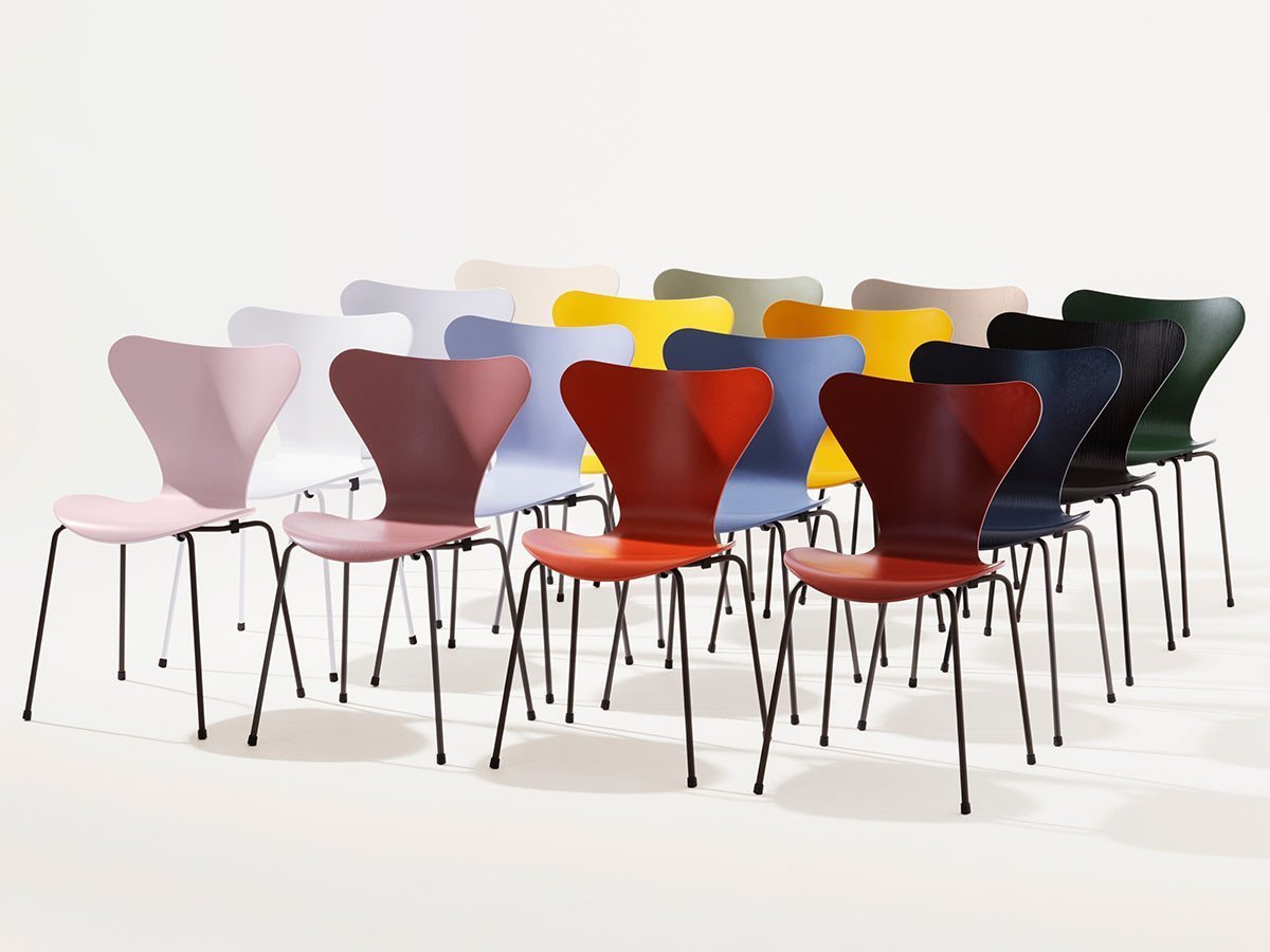 【フリッツ ハンセン/FRITZ HANSEN / GOODS】のSERIES 7 / セブンチェア アームチェア 3207 インテリア・キッズ・メンズ・レディースファッション・服の通販 founy(ファニー) 　ウッド　Wooden Design　シェイプ　Shape, Slim Fit　シルク　Silk, 100% Silk　フォルム　Silhouette, Form　送料無料　Free Shipping　おすすめ　Recommended / Our Picks　ホーム・キャンプ・アウトドア・お取り寄せ　Home Living / Home & Lifestyle / Camping Gear / Outdoor Camping　家具・インテリア　Home Furniture & Interior. Stylish & Functional Living Spaces　チェア・椅子　Seating & Chairs　ダイニングチェア・木製チェア　Dining Chairs　ホーム・キャンプ・アウトドア・お取り寄せ　Home Living / Home & Lifestyle / Camping Gear / Outdoor Camping　家具・インテリア　Home Furniture & Interior. Stylish & Functional Living Spaces　チェア・椅子　Seating & Chairs　アームチェア・アクセントチェア　Armchairs & Accent Chairs　参考イメージ|ID: prp329100000006742 ipo3291000000035013974