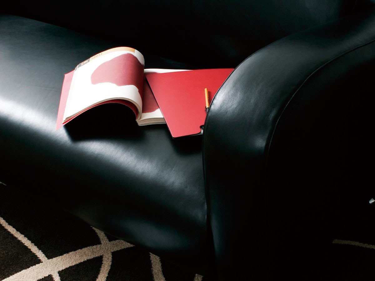 【フランネルソファ/FLANNEL SOFA / GOODS】のKANAME 3P SOFA / カナメ 3人掛けソファ インテリア・キッズ・メンズ・レディースファッション・服の通販 founy(ファニー) 　ホーム・キャンプ・アウトドア・お取り寄せ　Home Living / Home & Lifestyle / Camping Gear / Outdoor Camping　家具・インテリア　Home Furniture & Interior. Stylish & Functional Living Spaces　ソファー　Couches & Sofas　張地:RLD ブラック(本革2)|ID: prp329100000006804 ipo3291000000036809842