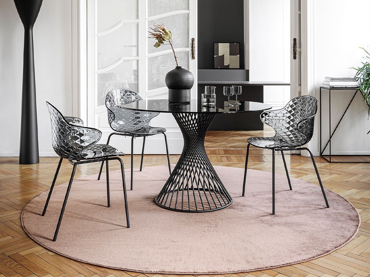 【カリガリス/Calligaris / GOODS】のSAINT TROPEZ / サントロペ CS/1845 インテリア・キッズ・メンズ・レディースファッション・服の通販 founy(ファニー) 　送料無料　Free Shipping　キルト　Quilt, Quilted Fabric　ホーム・キャンプ・アウトドア・お取り寄せ　Home Living / Home & Lifestyle / Camping Gear / Outdoor Camping　家具・インテリア　Home Furniture & Interior. Stylish & Functional Living Spaces　チェア・椅子　Seating & Chairs　ダイニングチェア・木製チェア　Dining Chairs　シートP266 トランスペアレントスモークグレイ、脚部P15 マットブラック|ID: prp329100000006811 ipo3291000000036613742