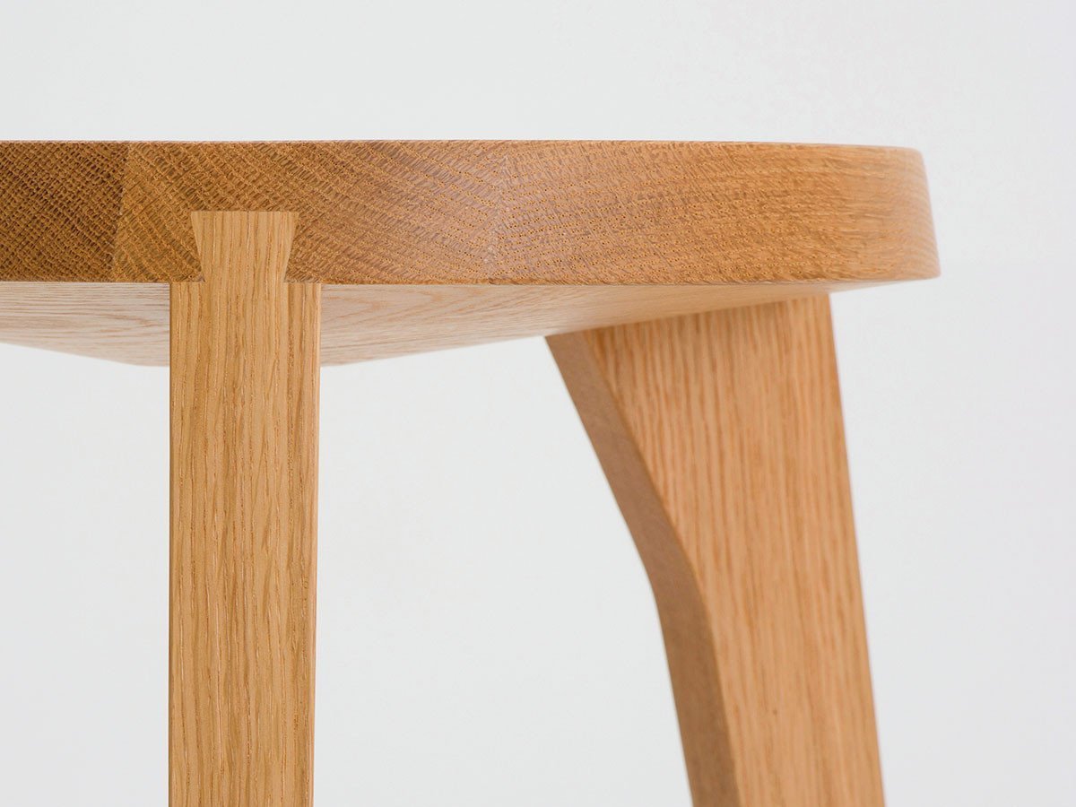 【アリアケ/ARIAKE / GOODS】のDovetail Stool 3 Legs / ダブテイル スツール(3本脚) インテリア・キッズ・メンズ・レディースファッション・服の通販 founy(ファニー) 　送料無料　Free Shipping　ホーム・キャンプ・アウトドア・お取り寄せ　Home Living / Home & Lifestyle / Camping Gear / Outdoor Camping　家具・インテリア　Home Furniture & Interior. Stylish & Functional Living Spaces　チェア・椅子　Seating & Chairs　スツール・バースツール　Stools & Bar Stools　|ID: prp329100000006869 ipo3291000000035616674
