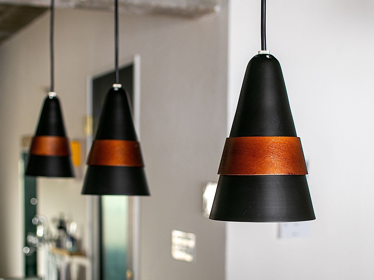 【フライミーパーラー/FLYMEe Parlor / GOODS】のPendant Light / ペンダントライト #105521 インテリア・キッズ・メンズ・レディースファッション・服の通販 founy(ファニー) 　おすすめ　Recommended / Our Picks　ウッド　Wooden Design　コンパクト　Compact, Small Size　テーブル　Table, Dining Table　リラックス　Relax, Relaxed Fit　ホーム・キャンプ・アウトドア・お取り寄せ　Home Living / Home & Lifestyle / Camping Gear / Outdoor Camping　家具・インテリア　Home Furniture & Interior. Stylish & Functional Living Spaces　ライト・照明　Lamps & Lighting Fixtures　ペンダントライト・吊り下げ照明　Pendant Light / Hanging Light Fixture　ブラック|ID: prp329100000006870 ipo3291000000030233910