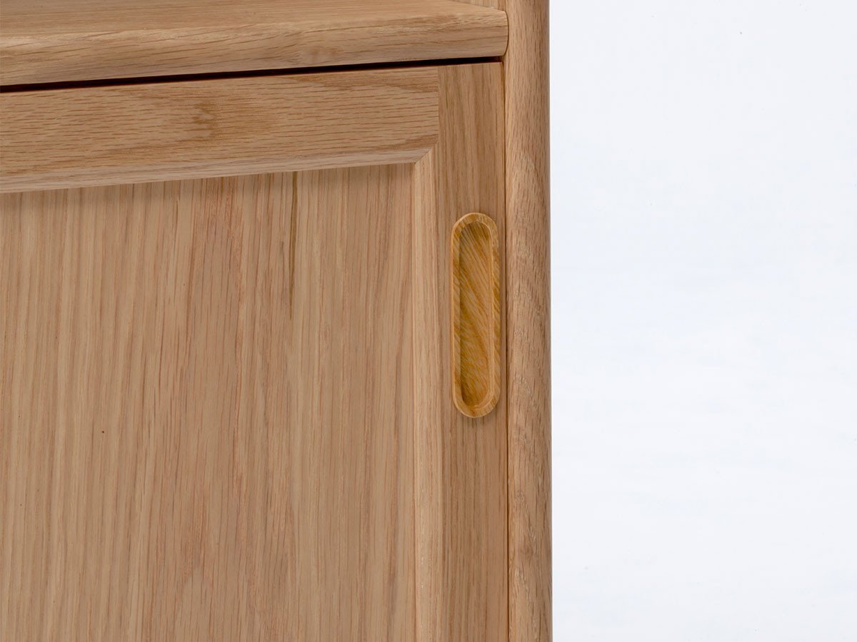 【ベンカ/BENCA / GOODS】のCLEMATIS Cabinet 1200 / クレマチス キャビネット 1200 板戸タイプ インテリア・キッズ・メンズ・レディースファッション・服の通販 founy(ファウニー) 　グラス　Glass, Eyewear　シンプル　Simple, Minimal　テーブル　Table, Dining Table　ワンポイント　One Point, Statement Accent　ホーム・キャンプ・アウトドア・お取り寄せ　Home Living / Home & Lifestyle / Camping Gear / Outdoor Camping　キッチン・ダイニング　Kitchen & Dining Essentials. Stylish & Functional Tableware　キッチン収納　Kitchen Storage　キッチン収納・食器棚・レンジ台　Kitchen Cabinet　ホーム・キャンプ・アウトドア・お取り寄せ　Home Living / Home & Lifestyle / Camping Gear / Outdoor Camping　キッチン・ダイニング　Kitchen & Dining Essentials. Stylish & Functional Tableware　キッチン家電・キッチン用品　Kitchen Appliances & Tools　マグカップ・カップ&ソーサー・陶器食器　Mugs / Cups and Saucers / Ceramic Drinkware　本体 / 引き手 ウッド:オーク / ケヤキ|ID: prp329100000006892 ipo3291000000037070972
