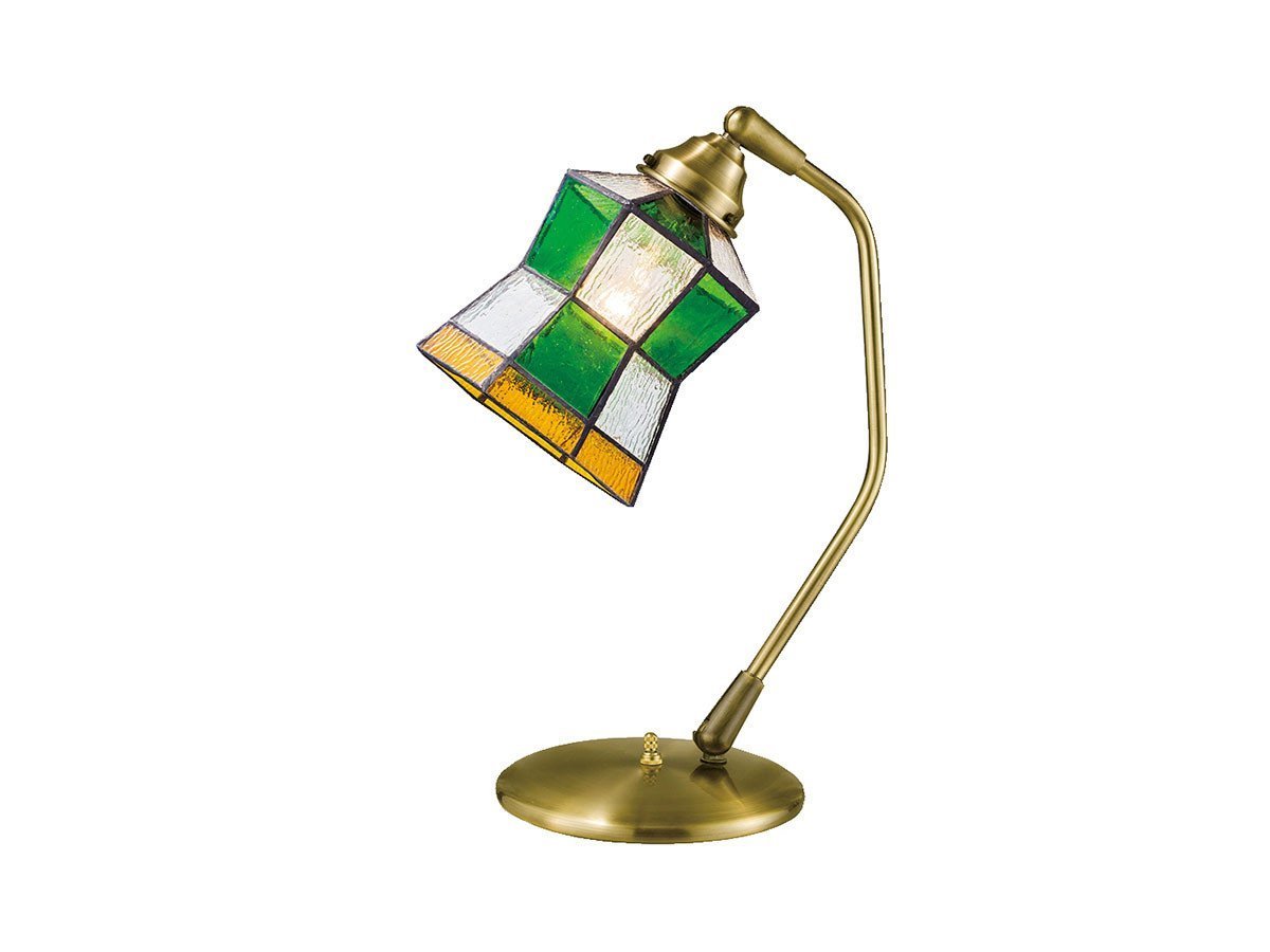 【フライミー ファクトリー/FLYMEe Factory / GOODS】のCUSTOM SERIES Classic Desk Lamp × Stained Glass Helm / カスタムシリーズ クラシックデスクランプ × ステンドグラス(ヘルム) インテリア・キッズ・メンズ・レディースファッション・服の通販 founy(ファニー) 　クラシック　Classic, Timeless Style　デスク　Desk, Work Desk　ハンド　Hand, Handmade　ホーム・キャンプ・アウトドア・お取り寄せ　Home Living / Home & Lifestyle / Camping Gear / Outdoor Camping　家具・インテリア　Home Furniture & Interior. Stylish & Functional Living Spaces　ライト・照明　Lamps & Lighting Fixtures　デスクライト・卓上照明　Desk Lamp / Table Lamp / Study Light　器具本体:ゴールド|ID: prp329100000006908 ipo3291000000030236075