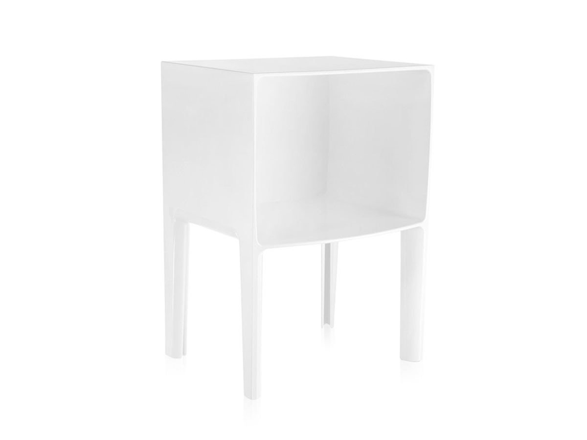 【カルテル/Kartell / GOODS】のSMALL GHOST BUSTER / スモールゴーストバスター 人気、トレンドファッション・服の通販 founy(ファニー) 　送料無料　Free Shipping　コンパクト　Compact　テーブル　Table　ホーム・キャンプ・アウトドア・お取り寄せ　Home,Garden,Outdoor,Camping Gear　家具・インテリア　Furniture　その他 インテリア雑貨、家具　Furniture, Interior, Others　other-3|ID: prp329100000006981 ipo3291000000031527641
