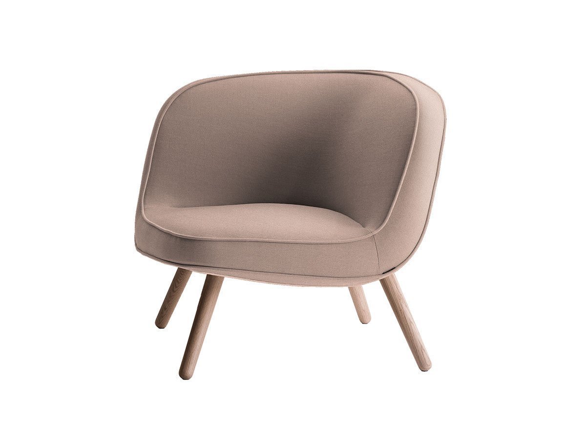 【フリッツ ハンセン/FRITZ HANSEN / GOODS】のVIA57 / VIA57 ラウンジチェア BI01 インテリア・キッズ・メンズ・レディースファッション・服の通販 founy(ファニー) 　ニューヨーク　New York, NYC Style　ファブリック　Fabric, Textile　フレーム　Frame, Outline　モダン　Modern, Contemporary　おすすめ　Recommended / Our Picks　ホーム・キャンプ・アウトドア・お取り寄せ　Home Living / Home & Lifestyle / Camping Gear / Outdoor Camping　家具・インテリア　Home Furniture & Interior. Stylish & Functional Living Spaces　チェア・椅子　Seating & Chairs　ラウンジチェア・リクライナー　Lounge Chairs / Recliners　張地:1130 ライトレッドユニ(クリスチャンハウン)|ID: prp329100000007014 ipo3291000000034716726