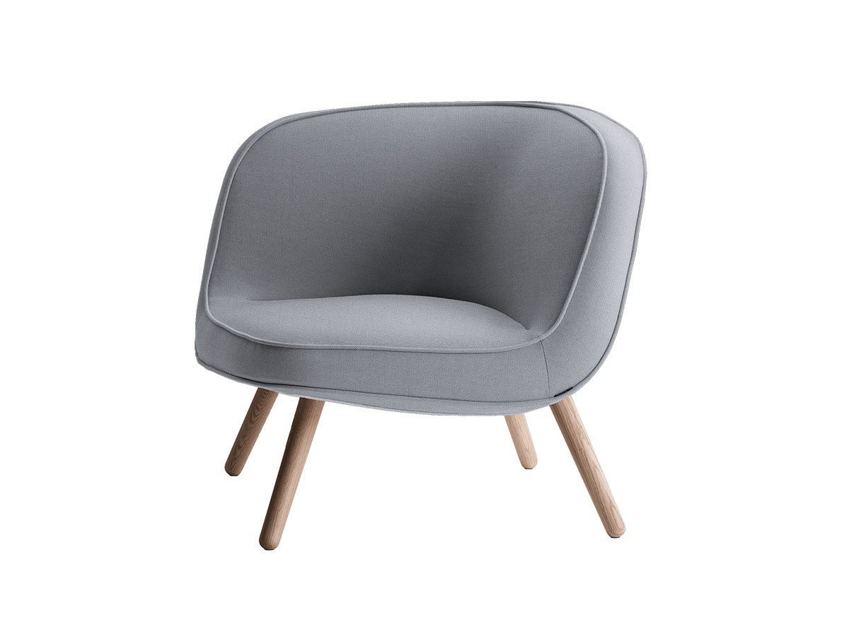 【フリッツ ハンセン/FRITZ HANSEN / GOODS】のVIA57 / VIA57 ラウンジチェア BI01 インテリア・キッズ・メンズ・レディースファッション・服の通販 founy(ファニー) 　ニューヨーク　New York, NYC Style　ファブリック　Fabric, Textile　フレーム　Frame, Outline　モダン　Modern, Contemporary　おすすめ　Recommended / Our Picks　ホーム・キャンプ・アウトドア・お取り寄せ　Home Living / Home & Lifestyle / Camping Gear / Outdoor Camping　家具・インテリア　Home Furniture & Interior. Stylish & Functional Living Spaces　チェア・椅子　Seating & Chairs　ラウンジチェア・リクライナー　Lounge Chairs / Recliners　張地:1170 ライトグレーユニ(クリスチャンハウン)|ID: prp329100000007014 ipo3291000000034716744