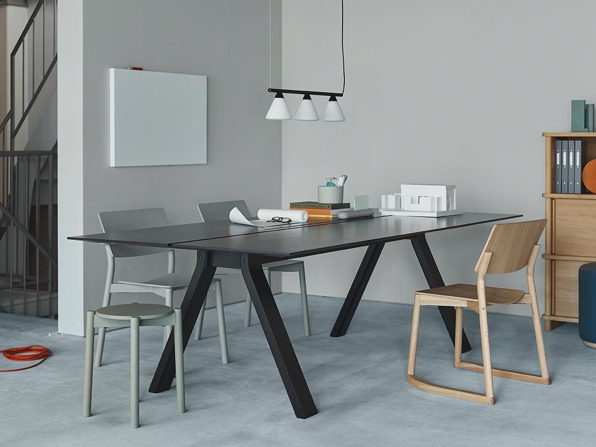 【カリモクニュースタンダード/KARIMOKU NEW STANDARD / GOODS】のPANORAMA CHAIR with RUNNERS / パノラマチェア ウィズランナーズ 人気、トレンドファッション・服の通販 founy(ファニー) 　送料無料　Free Shipping　コレクション　Collection　コンパクト　Compact　スタンダード　Standard　フィット　Fit　プレーン　Plane　ホーム・キャンプ・アウトドア・お取り寄せ　Home,Garden,Outdoor,Camping Gear　家具・インテリア　Furniture　チェア・椅子　Chair　ダイニングチェア　Dining Chair　other-6|ID: prp329100000007053 ipo3291000000031498678