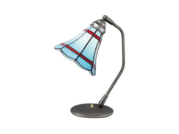【フライミー ファクトリー/FLYMEe Factory / GOODS】のCUSTOM SERIES Classic Desk Lamp × Stained Glass Maribu / カスタムシリーズ クラシックデスクランプ × ステンドグラス(マリブ) インテリア・キッズ・メンズ・レディースファッション・服の通販 founy(ファニー) 　クラシック　Classic, Timeless Style　デスク　Desk, Work Desk　ハンド　Hand, Handmade　ホーム・キャンプ・アウトドア・お取り寄せ　Home Living / Home & Lifestyle / Camping Gear / Outdoor Camping　家具・インテリア　Home Furniture & Interior. Stylish & Functional Living Spaces　ライト・照明　Lamps & Lighting Fixtures　デスクライト・卓上照明　Desk Lamp / Table Lamp / Study Light　器具本体:ビンテージメタル、シェード:ブルー|ID: prp329100000007165 ipo3291000000030235890