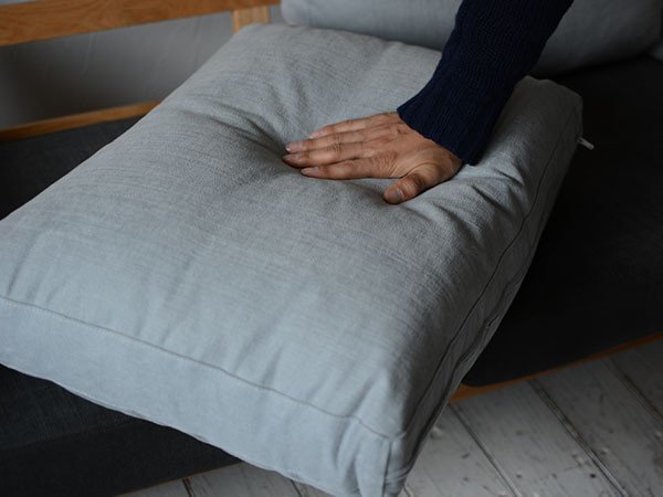 【グリニッチ オリジナル ファニチャー/greeniche original furniture / GOODS】のnewnormal Low Sofa 1P / ニューノーマル ローソファ 1P インテリア・キッズ・メンズ・レディースファッション・服の通販 founy(ファニー) 　アンティーク　Antique-Inspired　ウッド　Wooden Design　オイル　Body Oil　ヴィンテージ　Vintage Style　クッション　Cushion, Throw Pillow　人気　Popular, Best Seller　バランス　Balance, Style Balance　ビンテージ　Vintage, Retro Style　フィット　Fit, Slim Fit　フェザー　Feather, Feather Detail　フレーム　Frame, Outline　リラックス　Relax, Relaxed Fit　おすすめ　Recommended / Our Picks　ホーム・キャンプ・アウトドア・お取り寄せ　Home Living / Home & Lifestyle / Camping Gear / Outdoor Camping　家具・インテリア　Home Furniture & Interior. Stylish & Functional Living Spaces　ソファー　Couches & Sofas　参考イメージ|ID: prp329100000007290 ipo3291000000030240866