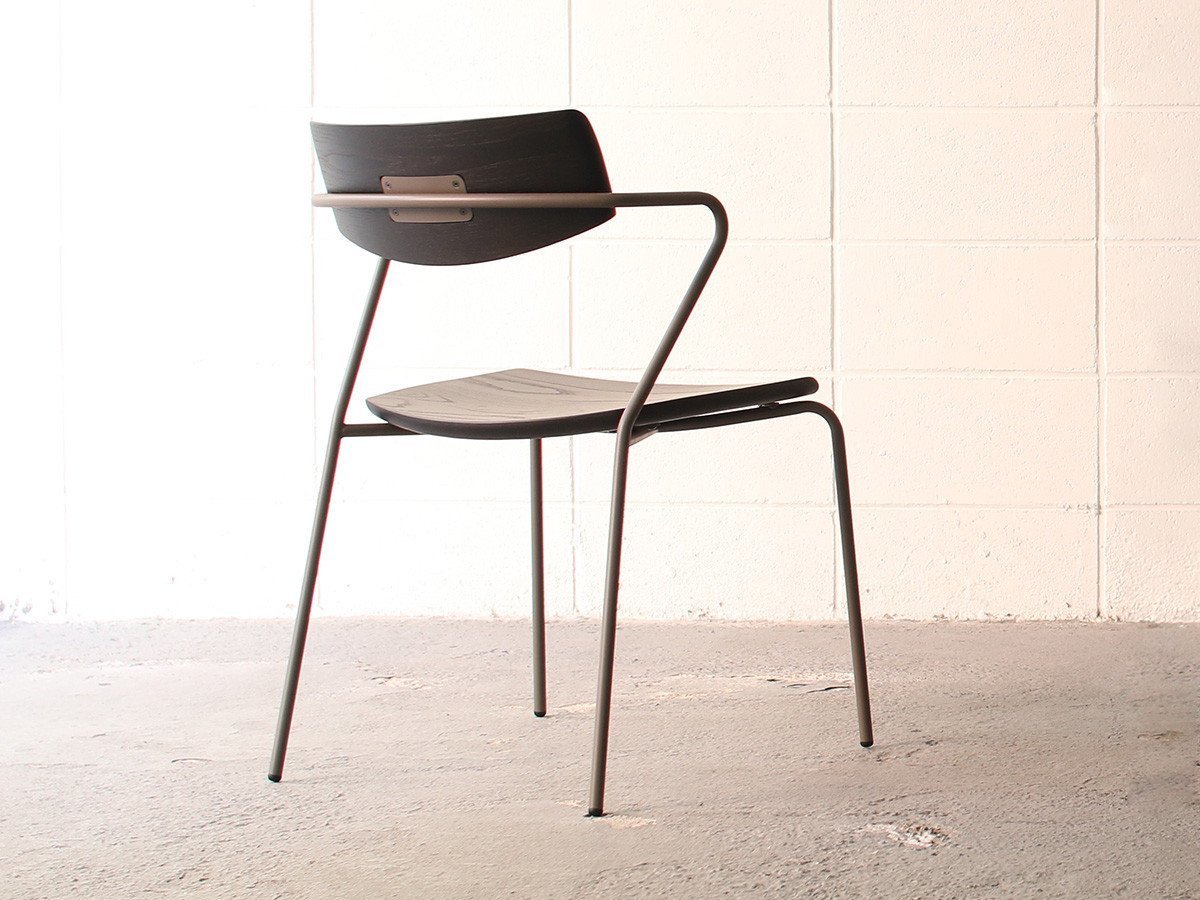 【デュアル/dual / GOODS】のchair / チェア インテリア・キッズ・メンズ・レディースファッション・服の通販 founy(ファウニー) 　送料無料　Free Shipping　フレーム　Frame, Outline　ホーム・キャンプ・アウトドア・お取り寄せ　Home Living / Home & Lifestyle / Camping Gear / Outdoor Camping　家具・インテリア　Home Furniture & Interior. Stylish & Functional Living Spaces　チェア・椅子　Seating & Chairs　ダイニングチェア・木製チェア　Dining Chairs　ウッドホワイトアッシュ無垢材 / ブラック、フレームサンド|ID: prp329100000007339 ipo3291000000037066325
