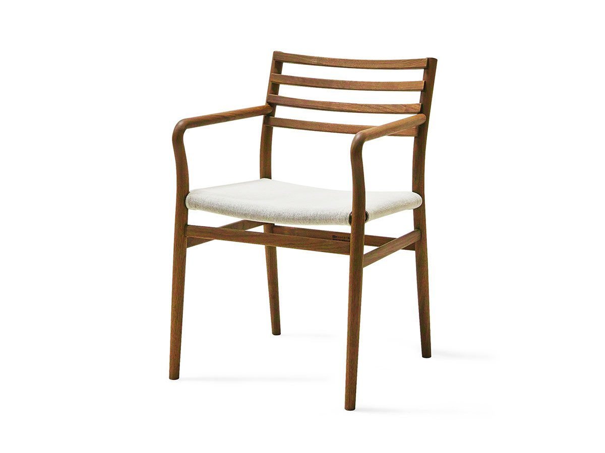 【マスターウォール/MASTERWAL / GOODS】のYU UC7 / ユー ユーシーセブン ダイニングチェア インテリア・キッズ・メンズ・レディースファッション・服の通販 founy(ファニー) 　送料無料　Free Shipping　フレーム　Frame, Outline　軽量　Lightweight, Ultra Light　ホーム・キャンプ・アウトドア・お取り寄せ　Home Living / Home & Lifestyle / Camping Gear / Outdoor Camping　家具・インテリア　Home Furniture & Interior. Stylish & Functional Living Spaces　チェア・椅子　Seating & Chairs　ダイニングチェア・木製チェア　Dining Chairs　-|ID: prp329100000007393 ipo3291000000035891471