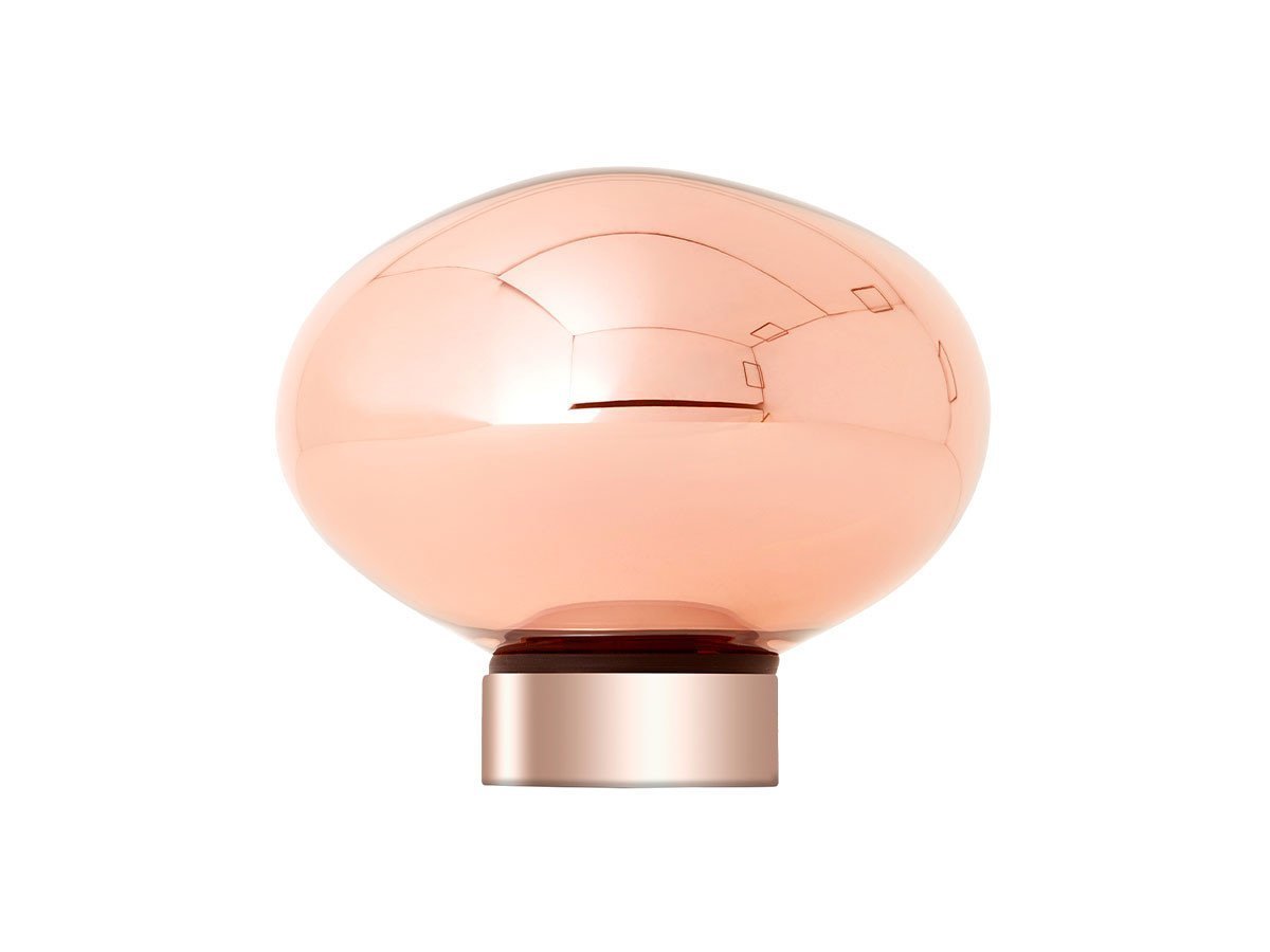 【トム ディクソン/Tom Dixon / GOODS】のMelt Mini Surface LED / メルト ミニ サーフェイス 内蔵LED テーブルライト仕様 インテリア・キッズ・メンズ・レディースファッション・服の通販 founy(ファニー) 　ガラス　Glass, Glassware　テーブル　Table, Dining Table　ハンド　Hand, Handmade　フェイス　Face, Facial Design　フロント　Front, Front Design　送料無料　Free Shipping　ホーム・キャンプ・アウトドア・お取り寄せ　Home Living / Home & Lifestyle / Camping Gear / Outdoor Camping　家具・インテリア　Home Furniture & Interior. Stylish & Functional Living Spaces　ライト・照明　Lamps & Lighting Fixtures　デスクライト・卓上照明　Desk Lamp / Table Lamp / Study Light　消灯時|ID: prp329100000007432 ipo3291000000036846633