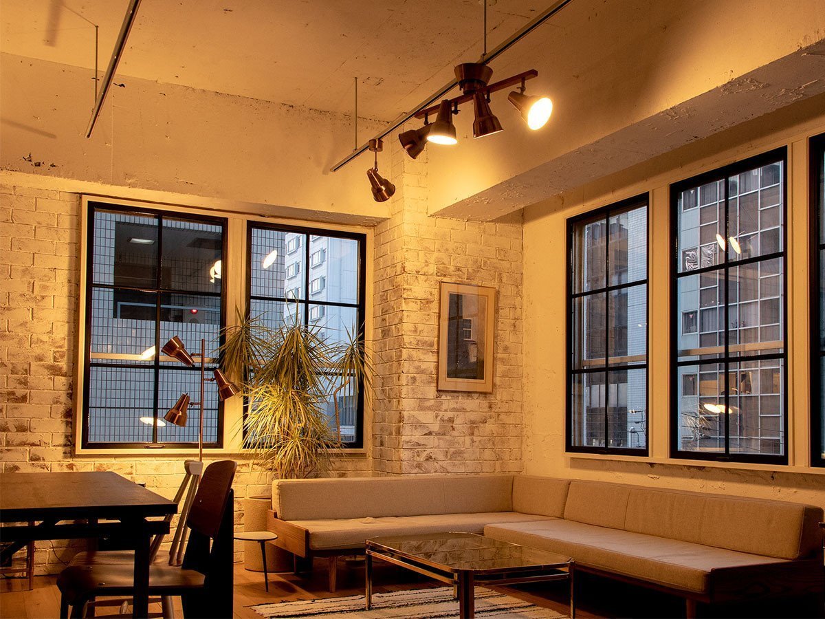 【フライミーパーラー/FLYMEe Parlor / GOODS】のFloor Light / フロアライト #105473 インテリア・キッズ・メンズ・レディースファッション・服の通販 founy(ファニー) 　リラックス　Relax, Relaxed Fit　送料無料　Free Shipping　ホーム・キャンプ・アウトドア・お取り寄せ　Home Living / Home & Lifestyle / Camping Gear / Outdoor Camping　家具・インテリア　Home Furniture & Interior. Stylish & Functional Living Spaces　ライト・照明　Lamps & Lighting Fixtures　フロアランプ・スタンドライト　Floor Lamp / Standing Lamp　「リモコンLED電球」選択時 調色イメージ|ID: prp329100000007467 ipo3291000000033300924