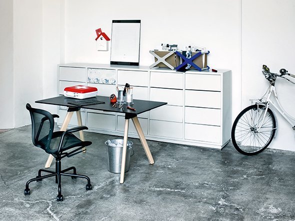 【マジス/MAGIS / GOODS】のBUTCH -The Wild Bunch / バッチ “ザ・ワイルド バンチ” 幅130cm インテリア・キッズ・メンズ・レディースファッション・服の通販 founy(ファニー) 送料無料 Free Shipping テーブル Table, Dining Table ホーム・キャンプ・アウトドア・お取り寄せ Home Living / Home & Lifestyle / Camping Gear / Outdoor Camping 家具・インテリア Home Furniture & Interior. Stylish & Functional Living Spaces テーブル Dining, Coffee & Side Tables ダイニングテーブル・食卓テーブル Dining Tables |ID: prp329100000007715 ipo3291000000034827308