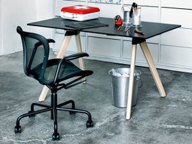 【マジス/MAGIS / GOODS】のBUTCH -The Wild Bunch / バッチ “ザ・ワイルド バンチ” 幅130cm 人気、トレンドファッション・服の通販 founy(ファニー) 送料無料 Free Shipping テーブル Table, Dining Table ホーム・キャンプ・アウトドア・お取り寄せ Home Living / Home & Lifestyle / Camping Gear / Outdoor Camping 家具・インテリア Home Furniture & Interior. Stylish & Functional Living Spaces テーブル Dining, Coffee & Side Tables ダイニングテーブル・食卓テーブル Dining Tables |ID:prp329100000007715