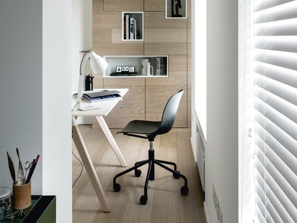 【マジス/MAGIS / GOODS】のBUTCH -The Wild Bunch / バッチ “ザ・ワイルド バンチ” 幅130cm インテリア・キッズ・メンズ・レディースファッション・服の通販 founy(ファニー) 　送料無料　Free Shipping　テーブル　Table, Dining Table　ホーム・キャンプ・アウトドア・お取り寄せ　Home Living / Home & Lifestyle / Camping Gear / Outdoor Camping　家具・インテリア　Home Furniture & Interior. Stylish & Functional Living Spaces　テーブル　Dining, Coffee & Side Tables　ダイニングテーブル・食卓テーブル　Dining Tables　|ID: prp329100000007715 ipo3291000000035617016