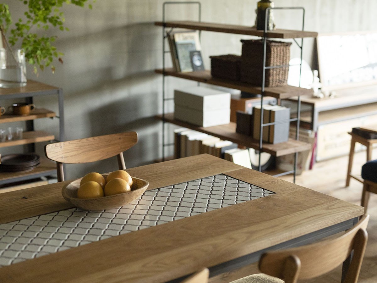 【スウィッチ/SWITCH / GOODS】のTile Dining Table / タイル ダイニングテーブル 人気、トレンドファッション・服の通販 founy(ファニー) 　送料無料　Free Shipping　シンプル　Simple　テーブル　Table　人気　Popularity　ホーム・キャンプ・アウトドア・お取り寄せ　Home,Garden,Outdoor,Camping Gear　家具・インテリア　Home Furniture & Interior. Stylish & Functional Living Spaces　テーブル　Table　ダイニングテーブル　Dining Table　other-3|ID: prp329100000007861 ipo3291000000031531960