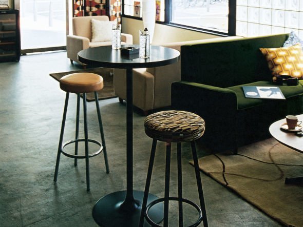 【スウィッチ/SWITCH / GOODS】のForge Counter Stool / フォージ カウンタースツール 人気、トレンドファッション・服の通販 founy(ファニー) 　送料無料　Free Shipping　クッション　Cushion　シンプル　Simple　フォルム　Form　ホーム・キャンプ・アウトドア・お取り寄せ　Home,Garden,Outdoor,Camping Gear　家具・インテリア　Home Furniture & Interior. Stylish & Functional Living Spaces　チェア・椅子　Chair　スツール　Stool　ホーム・キャンプ・アウトドア・お取り寄せ　Home,Garden,Outdoor,Camping Gear　家具・インテリア　Home Furniture & Interior. Stylish & Functional Living Spaces　チェア・椅子　Chair　カウンターチェア・ハイスツール　Counter Chair/High Stool　other-5|ID: prp329100000007905 ipo3291000000031469225
