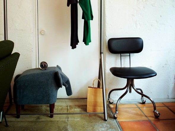 【スウィッチ/SWITCH / GOODS】のJelly Desk Chair / ジェリー デスクチェア 人気、トレンドファッション・服の通販 founy(ファニー) 　送料無料　Free Shipping　デスク　Desk　ワーク　Work　ホーム・キャンプ・アウトドア・お取り寄せ　Home,Garden,Outdoor,Camping Gear　家具・インテリア　Home Furniture & Interior. Stylish & Functional Living Spaces　チェア・椅子　Chair　オフィスチェア・デスクチェア　Office Chair/Desk Chair　other-2|ID: prp329100000008024 ipo3291000000031548988