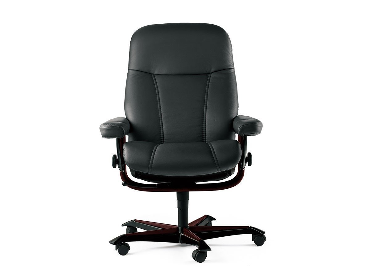 【ストレスレス/Stressless / GOODS】のStressless Consul Office / ストレスレス コンサル オフィス Mサイズ(ブラック / ブラウン) 人気、トレンドファッション・服の通販 founy(ファニー) 　ウッド　Wood　クッション　Cushion　クラシック　Classic　コンパクト　Compact　シンプル　Simple　スプリング　Spring　デスク　Desk　フィット　Fit　フォルム　Form　ワーク　Work　冬　Winter　ホーム・キャンプ・アウトドア・お取り寄せ　Home,Garden,Outdoor,Camping Gear　家具・インテリア　Home Furniture & Interior. Stylish & Functional Living Spaces　チェア・椅子　Chair　オフィスチェア・デスクチェア　Office Chair/Desk Chair　other-3|ID: prp329100000008052 ipo3291000000031551745