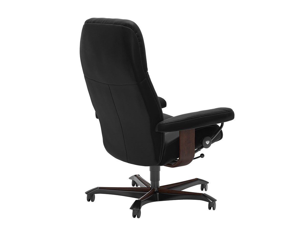 【ストレスレス/Stressless / GOODS】のStressless Consul Office / ストレスレス コンサル オフィス Mサイズ(ブラック / ブラウン) 人気、トレンドファッション・服の通販 founy(ファニー) 　ウッド　Wood　クッション　Cushion　クラシック　Classic　コンパクト　Compact　シンプル　Simple　スプリング　Spring　デスク　Desk　フィット　Fit　フォルム　Form　ワーク　Work　冬　Winter　ホーム・キャンプ・アウトドア・お取り寄せ　Home,Garden,Outdoor,Camping Gear　家具・インテリア　Home Furniture & Interior. Stylish & Functional Living Spaces　チェア・椅子　Chair　オフィスチェア・デスクチェア　Office Chair/Desk Chair　other-6|ID: prp329100000008052 ipo3291000000031551748