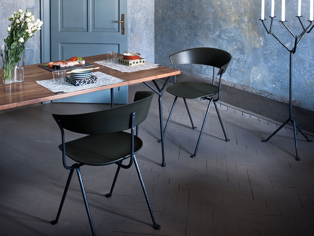 【マジス/MAGIS / GOODS】のOfficina table2 / オフィチーナ テーブル2(ウォルナット天板) 人気、トレンドファッション・服の通販 founy(ファニー) 　テーブル　Table　ホーム・キャンプ・アウトドア・お取り寄せ　Home,Garden,Outdoor,Camping Gear　家具・インテリア　Furniture　テーブル　Table　ダイニングテーブル　Dining Table　other-2|ID: prp329100000008067 ipo3291000000031528047