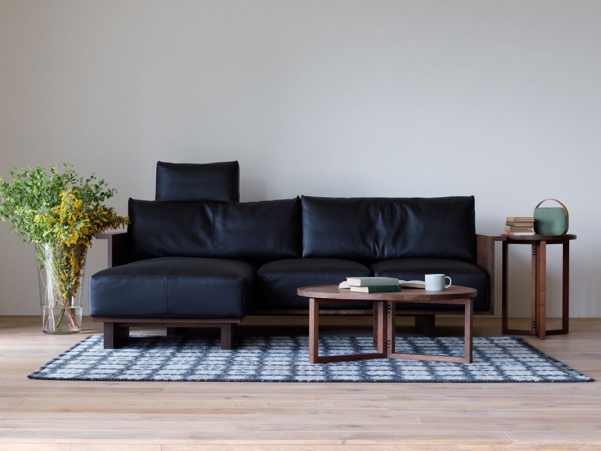 【ヒラシマ/HIRASHIMA / GOODS】のSPAGO Circle Table 042 / スパーゴ サークルテーブル 042 インテリア・キッズ・メンズ・レディースファッション・服の通販 founy(ファニー) 　イタリア　Italy　コンパクト　Compact, Small Size　サークル　Circle, Round Design　テーブル　Table, Dining Table　送料無料　Free Shipping　ホーム・キャンプ・アウトドア・お取り寄せ　Home Living / Home & Lifestyle / Camping Gear / Outdoor Camping　家具・インテリア　Home Furniture & Interior. Stylish & Functional Living Spaces　テーブル　Dining, Coffee & Side Tables　サイドテーブル・ナイトテーブル　Side & End Tables　ウッド:ウォールナット、サイズ:ハイ|ID: prp329100000008080 ipo3291000000036861960