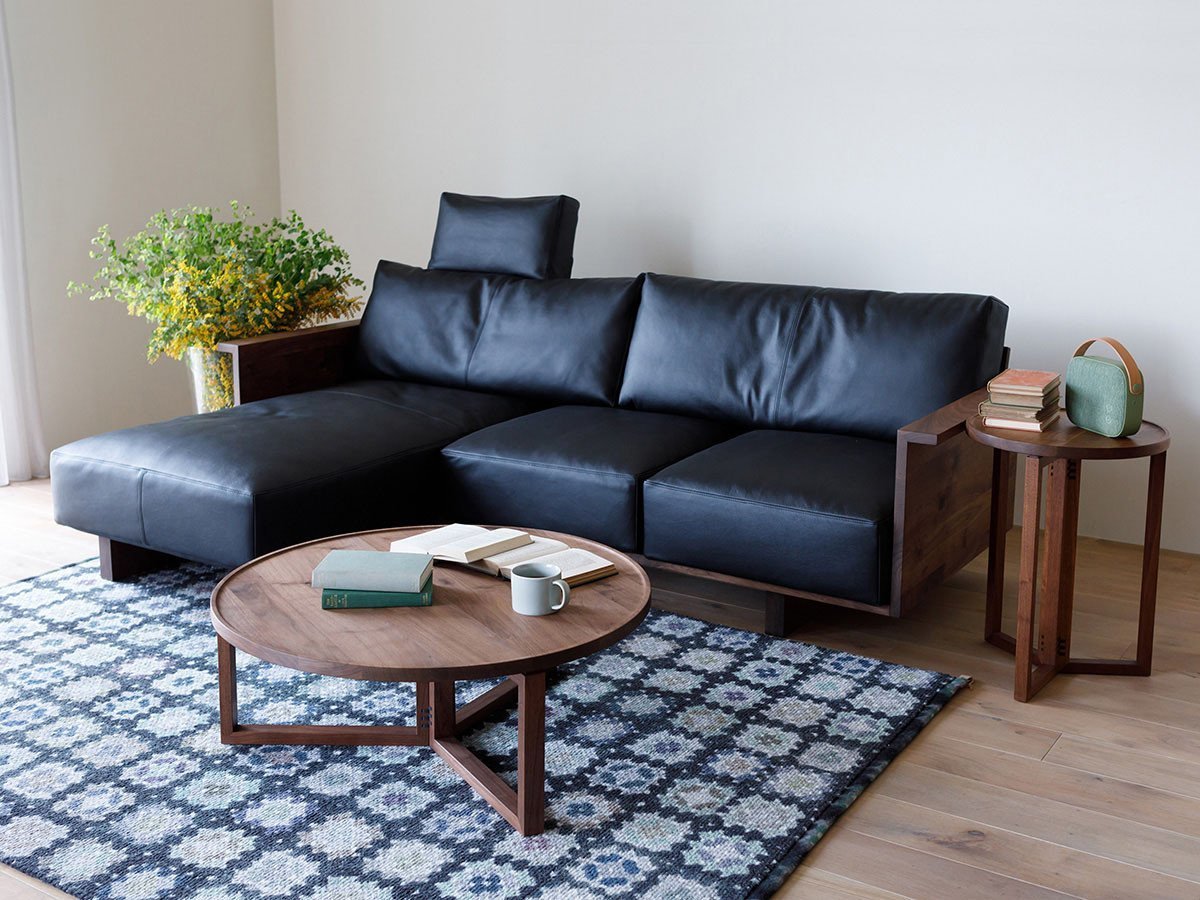 【ヒラシマ/HIRASHIMA / GOODS】のSPAGO Circle Table 042 / スパーゴ サークルテーブル 042 インテリア・キッズ・メンズ・レディースファッション・服の通販 founy(ファニー) 　イタリア　Italy　コンパクト　Compact, Small Size　サークル　Circle, Round Design　テーブル　Table, Dining Table　送料無料　Free Shipping　ホーム・キャンプ・アウトドア・お取り寄せ　Home Living / Home & Lifestyle / Camping Gear / Outdoor Camping　家具・インテリア　Home Furniture & Interior. Stylish & Functional Living Spaces　テーブル　Dining, Coffee & Side Tables　サイドテーブル・ナイトテーブル　Side & End Tables　ウッド:ウォールナット、サイズ:ハイ|ID: prp329100000008080 ipo3291000000036861961