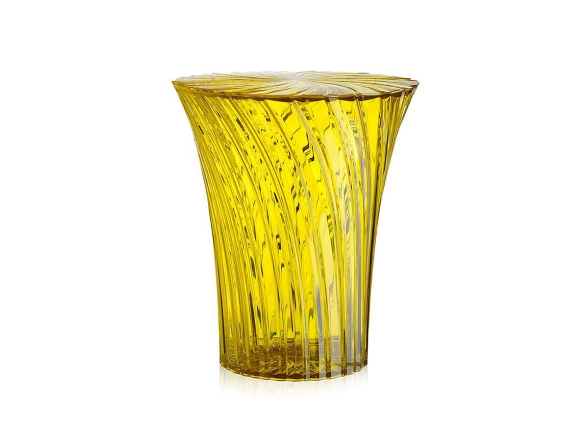 【カルテル/Kartell / GOODS】のSPARKLE STOOL / スパークルS スツール インテリア・キッズ・メンズ・レディースファッション・服の通販 founy(ファニー) 　アウトドア　Outdoor Clothing　コレクション　Collection, Seasonal Line　テーブル　Table, Dining Table　ボックス　Boxy, Box Shape　ホーム・キャンプ・アウトドア・お取り寄せ　Home Living / Home & Lifestyle / Camping Gear / Outdoor Camping　家具・インテリア　Home Furniture & Interior. Stylish & Functional Living Spaces　チェア・椅子　Seating & Chairs　スツール・バースツール　Stools & Bar Stools　ハニー|ID: prp329100000008180 ipo3291000000036858506