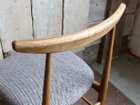 【アデペシュ/a.depeche / GOODS】のSORM dining chair / ソルム ダイニングチェア フレームはすべて無垢材が使用され、自然な木の風合いが魅力的です。|ID:prp329100000008283