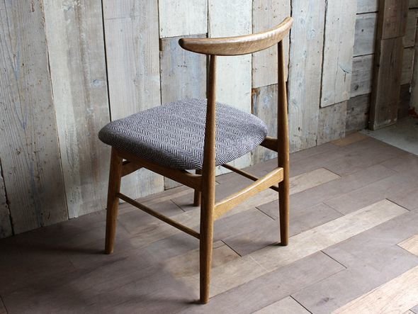 【アデペシュ/a.depeche / GOODS】のSORM dining chair / ソルム ダイニングチェア 人気、トレンドファッション・服の通販 founy(ファニー) 　フレーム　Frame, Outline　ホーム・キャンプ・アウトドア・お取り寄せ　Home Living / Home & Lifestyle / Camping Gear / Outdoor Camping　家具・インテリア　Home Furniture & Interior. Stylish & Functional Living Spaces　チェア・椅子　Seating & Chairs　ダイニングチェア・木製チェア　Dining Chairs　other-6|ID: prp329100000008283 ipo3291000000031547856