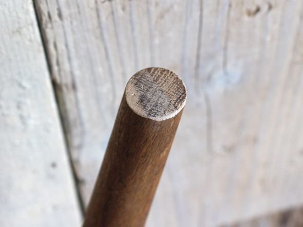 【アデペシュ/a.depeche / GOODS】のSORM dining chair / ソルム ダイニングチェア インテリア・キッズ・メンズ・レディースファッション・服の通販 founy(ファニー) 　フレーム　Frame, Outline　ホーム・キャンプ・アウトドア・お取り寄せ　Home Living / Home & Lifestyle / Camping Gear / Outdoor Camping　家具・インテリア　Home Furniture & Interior. Stylish & Functional Living Spaces　チェア・椅子　Seating & Chairs　ダイニングチェア・木製チェア　Dining Chairs　こちらは脚裏側の様子です。|ID: prp329100000008283 ipo3291000000035643645