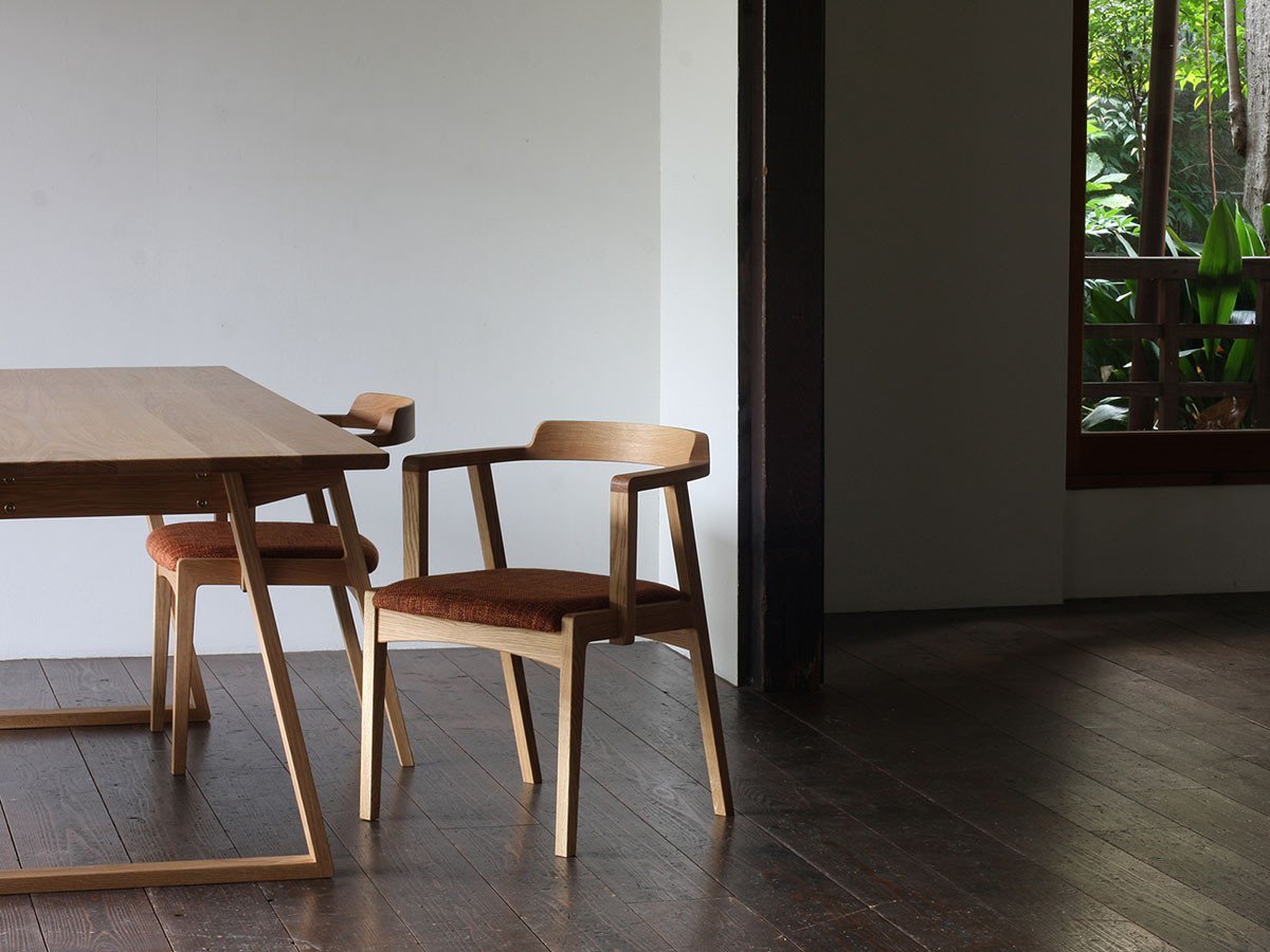 【アキ プラス/AKI+ / GOODS】のsala Table / サラテーブル 人気、トレンドファッション・服の通販 founy(ファニー) 　オイル　Body Oil　シンプル　Simple, Minimal　テーブル　Table, Dining Table　モダン　Modern, Contemporary　台形　A-Line, Trapezoid Shape　ホーム・キャンプ・アウトドア・お取り寄せ　Home Living / Home & Lifestyle / Camping Gear / Outdoor Camping　家具・インテリア　Home Furniture & Interior. Stylish & Functional Living Spaces　テーブル　Dining, Coffee & Side Tables　ダイニングテーブル・食卓テーブル　Dining Tables　other-4|ID: prp329100000008506 ipo3291000000031531929