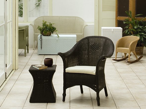 【ロイドルーム/LLOYD LOOM / GOODS】のARM CHAIR No.464 / アームチェア No.464 インテリア・キッズ・メンズ・レディースファッション・服の通販 founy(ファニー) 　送料無料　Free Shipping　アンティーク　Antique-Inspired　フレーム　Frame, Outline　ペーパー　Paper, Kraft Paper　ワイヤー　Wire, Wired Bra　ホーム・キャンプ・アウトドア・お取り寄せ　Home Living / Home & Lifestyle / Camping Gear / Outdoor Camping　家具・インテリア　Home Furniture & Interior. Stylish & Functional Living Spaces　チェア・椅子　Seating & Chairs　ダイニングチェア・木製チェア　Dining Chairs　ホーム・キャンプ・アウトドア・お取り寄せ　Home Living / Home & Lifestyle / Camping Gear / Outdoor Camping　家具・インテリア　Home Furniture & Interior. Stylish & Functional Living Spaces　チェア・椅子　Seating & Chairs　アームチェア・アクセントチェア　Armchairs & Accent Chairs　本体ディープブラウンオプションのクッションは張地をご選択いただけます。|ID: prp329100000008595 ipo3291000000035157759