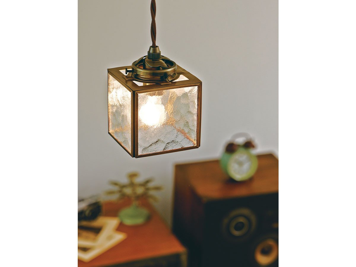 【フライミーパーラー/FLYMEe Parlor / GOODS】のPendant Light / ペンダントライト #104998 人気、トレンドファッション・服の通販 founy(ファニー) 　アンティーク　Antique-Inspired　ガラス　Glass, Glassware　コンパクト　Compact, Small Size　ハンド　Hand, Handmade　バランス　Balance, Style Balance　ホーム・キャンプ・アウトドア・お取り寄せ　Home Living / Home & Lifestyle / Camping Gear / Outdoor Camping　家具・インテリア　Home Furniture & Interior. Stylish & Functional Living Spaces　ライト・照明　Lamps & Lighting Fixtures　ペンダントライト・吊り下げ照明　Pendant Light / Hanging Light Fixture　other-3|ID: prp329100000008606 ipo3291000000031542572