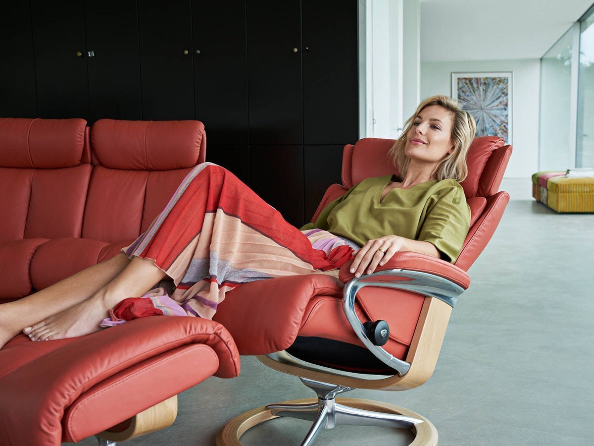 【ストレスレス/Stressless / GOODS】のStressless Magic Signature / ストレスレス マジック シグニチャー Mサイズ 人気、トレンドファッション・服の通販 founy(ファニー) 　ウッド　Wood　クッション　Cushion　シンプル　Simple　スタイリッシュ　Stylish　スプリング　Spring　センター　Center　フィット　Fit　フレーム　Flame　冬　Winter　ホーム・キャンプ・アウトドア・お取り寄せ　Home,Garden,Outdoor,Camping Gear　家具・インテリア　Home Furniture & Interior. Stylish & Functional Living Spaces　チェア・椅子　Chair　リクライニングチェア　Recliner Chair　other-4|ID: prp329100000008622 ipo3291000000031548777