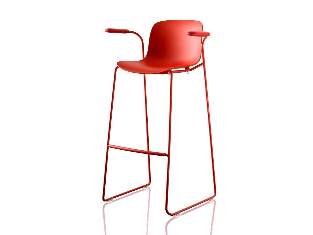 【マジス/MAGIS / GOODS】のTROY STOOL / トロイ アーム付スツール スレッジ・塗装脚 インテリア・キッズ・メンズ・レディースファッション・服の通販 founy(ファニー) 　送料無料　Free Shipping　コンパクト　Compact　シートレッド|ID: prp329100000008688 ipo3291000000030214028