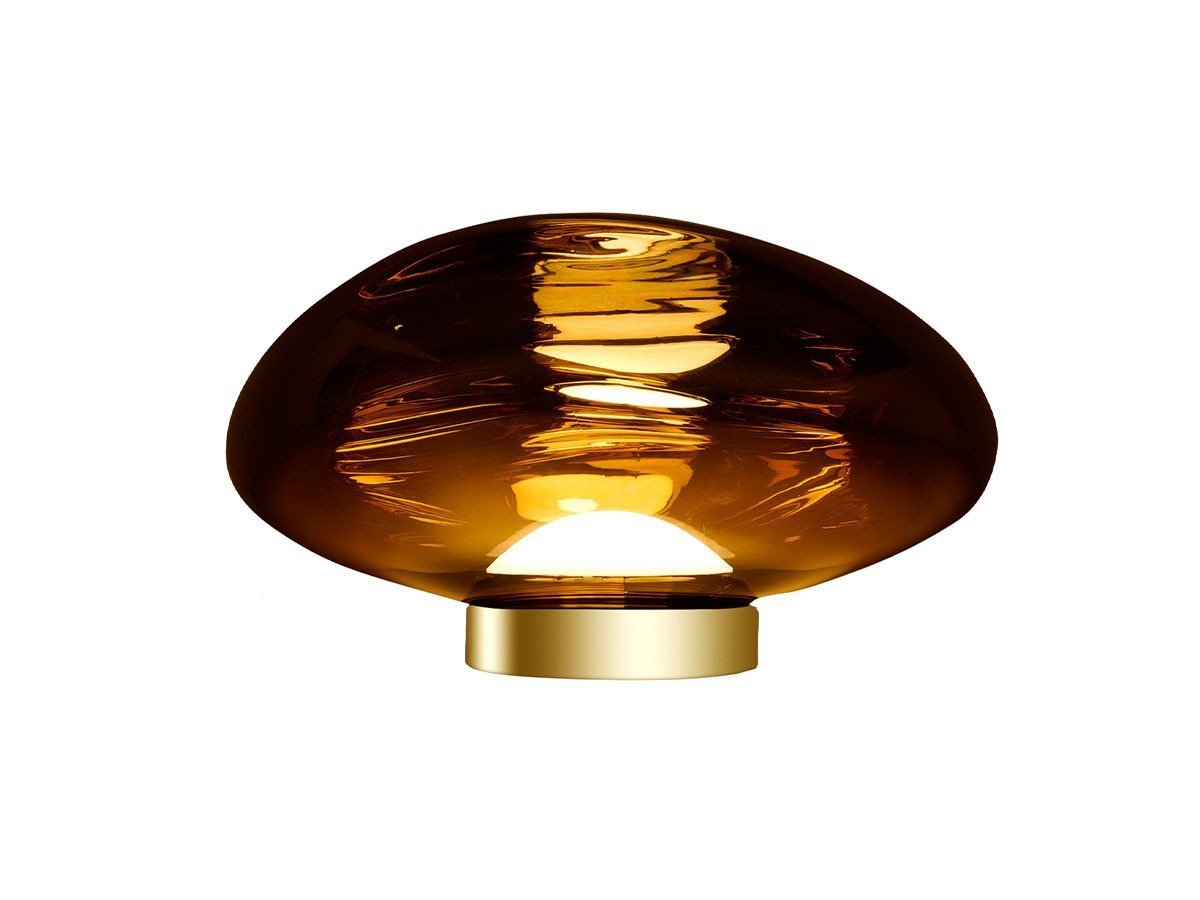 【トム ディクソン/Tom Dixon / GOODS】のMelt Surface LED / メルト サーフェイス 内蔵LED フロアライト仕様 インテリア・キッズ・メンズ・レディースファッション・服の通販 founy(ファニー) ガラス Glass, Glassware テーブル Table, Dining Table ハンド Hand, Handmade フェイス Face, Facial Design フロント Front, Front Design 送料無料 Free Shipping ホーム・キャンプ・アウトドア・お取り寄せ Home Living / Home & Lifestyle / Camping Gear / Outdoor Camping 家具・インテリア Home Furniture & Interior. Stylish & Functional Living Spaces ライト・照明 Lamps & Lighting Fixtures フロアランプ・スタンドライト Floor Lamp / Standing Lamp ゴールド|ID: prp329100000008700 ipo3291000000036848253