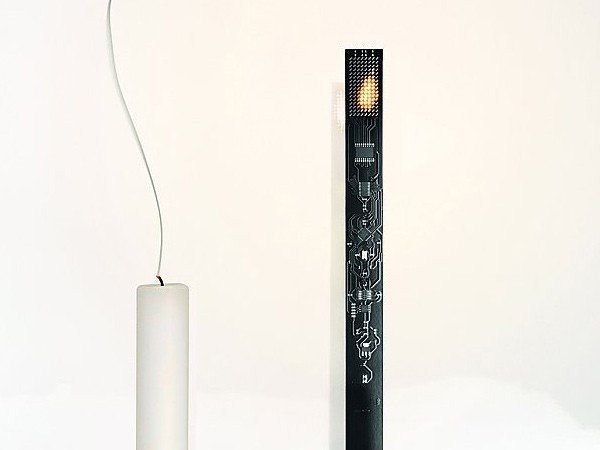 【インゴ マウラー/INGO MAURER / GOODS】のMy New Flame / マイ ニュー フレイム インテリア・キッズ・メンズ・レディースファッション・服の通販 founy(ファニー) 　送料無料　Free Shipping　テーブル　Table, Dining Table　ホーム・キャンプ・アウトドア・お取り寄せ　Home Living / Home & Lifestyle / Camping Gear / Outdoor Camping　家具・インテリア　Home Furniture & Interior. Stylish & Functional Living Spaces　ライト・照明　Lamps & Lighting Fixtures　フロアランプ・スタンドライト　Floor Lamp / Standing Lamp　炎がゆらゆらと揺れ動く様は、本物のキャンドルのよう。|ID: prp329100000008734 ipo3291000000033203957