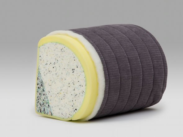 【マルイチセーリング/MARUICHI Selling / GOODS】のSKIP 1 MINI FLOOR SOFA / スキップ1 ミニ フロアソファ インテリア・キッズ・メンズ・レディースファッション・服の通販 founy(ファニー) 　フォーム　Form　冬　Winter / This Winter　ホーム・キャンプ・アウトドア・お取り寄せ　Home Living / Home & Lifestyle / Camping Gear / Outdoor Camping　家具・インテリア　Home Furniture & Interior. Stylish & Functional Living Spaces　ソファー　Couches & Sofas　ウレタンフォームとウレタンチップの層が力をソフトに吸収します。|ID: prp329100000008767 ipo3291000000036855252