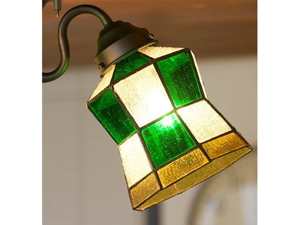 【フライミー ファクトリー/FLYMEe Factory / GOODS】のCUSTOM SERIES 3 Ceiling Lamp × Stained Glass Checker / カスタムシリーズ 3灯シーリングランプ × ステンドグラス(チェッカー) インテリア・キッズ・メンズ・レディースファッション・服の通販 founy(ファニー) 　送料無料　Free Shipping　アンティーク　Antique　イエロー　Yellow　オレンジ　Orange　ハンド　Hand　ホーム・キャンプ・アウトドア・お取り寄せ　Home,Garden,Outdoor,Camping Gear　家具・インテリア　Furniture　ライト・照明　Lighting & Light Fixtures　シーリングライト　Ceiling Light　参考イメージ|ID: prp329100000008783 ipo3291000000025321459